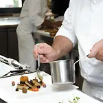 Отель Restaurant Ivan Vautier 5*