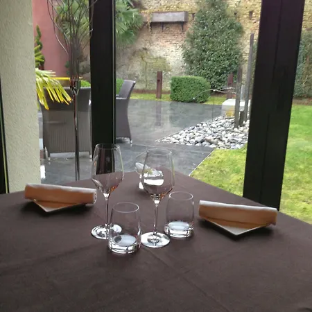 Hotel Restaurant Ivan Vautier 5* Caen