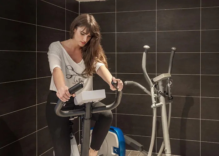 ホテル ホテル　レストラン　スパ　イヴァン　ヴォチエ‎