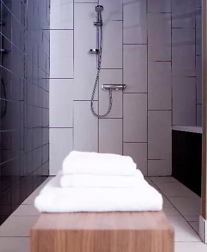 ホテル　レストラン　スパ　イヴァン　ヴォチエ‎